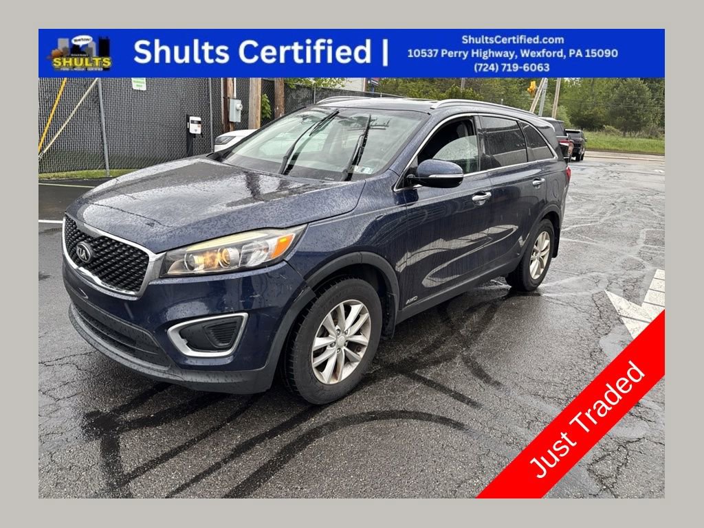 Used 2016 Kia Sorento AWD image 1