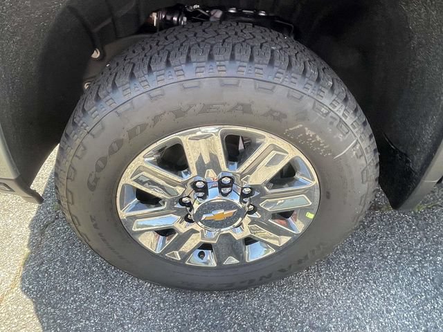 New 2026 Chevrolet Silverado 2500 High Country w/ Technology Package AWD/4WD image 9