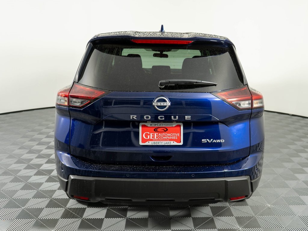 Used 2024 Nissan Rogue SV image 5