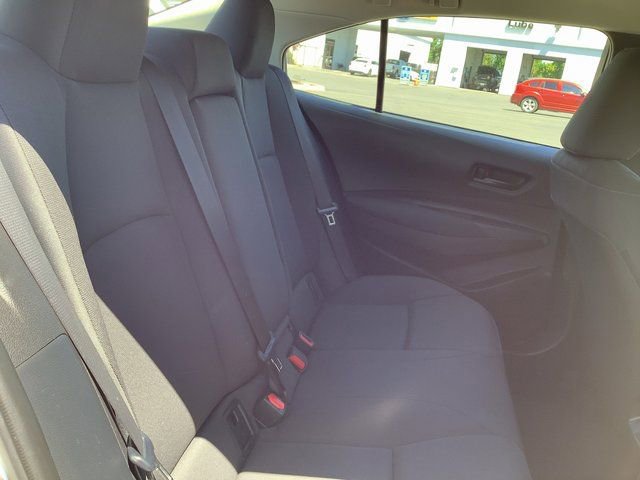 Used 2023 Toyota Corolla LE image 33