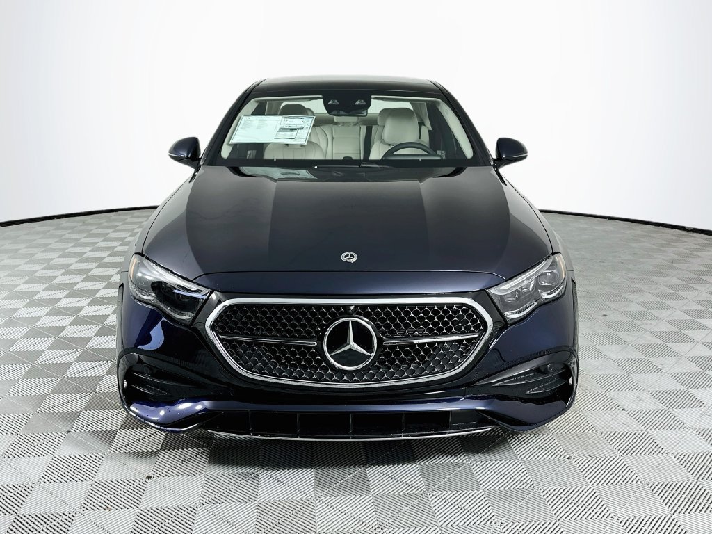 New 2027 Mercedes-Benz E 450 4MATIC Sedan image 2