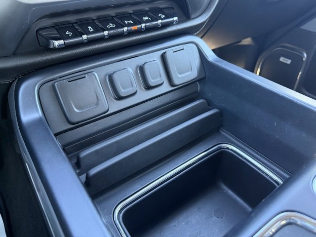 Used 2018 Chevrolet Silverado 1500 LTZ Z71 w/ Redline Edition image 25