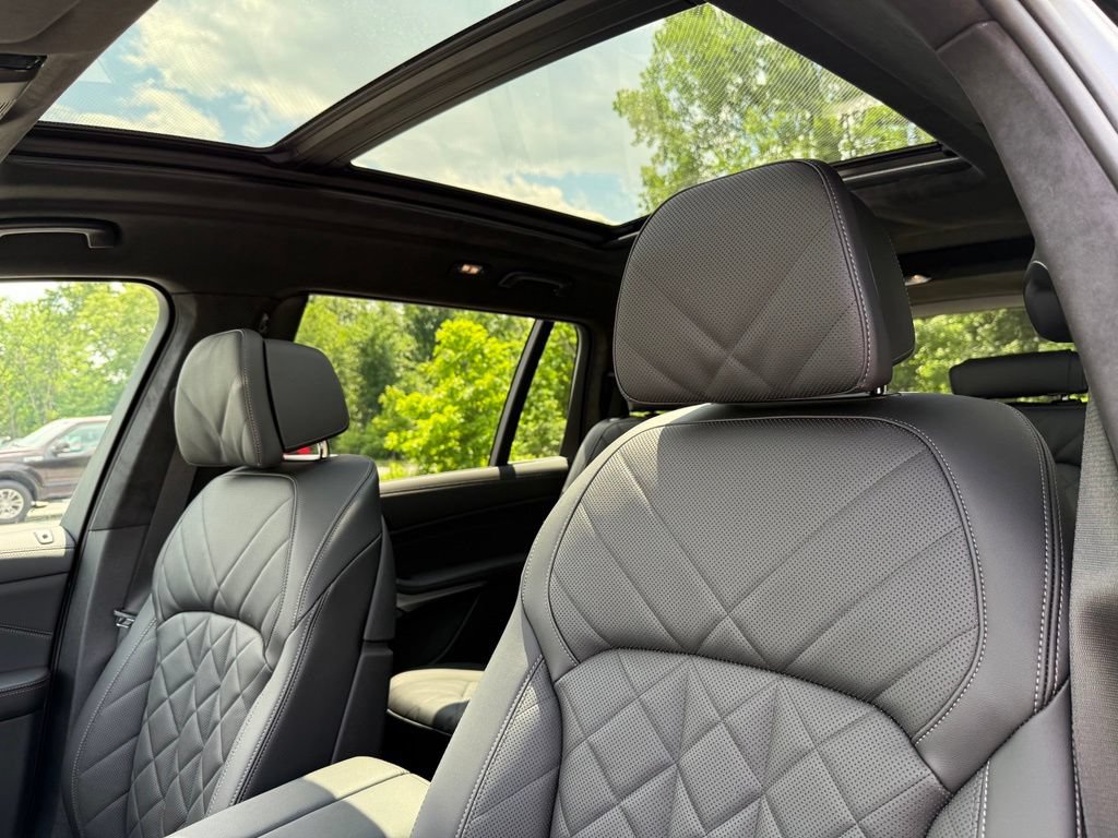 New 2027 BMW X7 xDrive40i w/ Executive Package AWD/4WD image 11