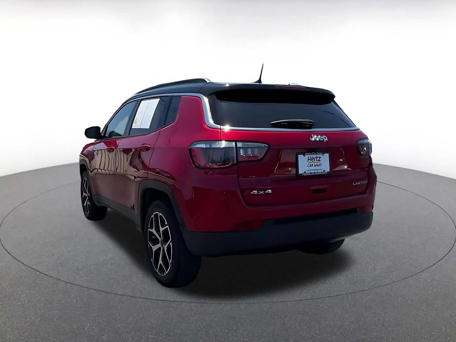 Used 2025 Jeep Compass Limited AWD/4WD image 11