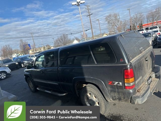 Used 2005 GMC Sierra 1500 SLE w/ Light Duty Power Package image 8