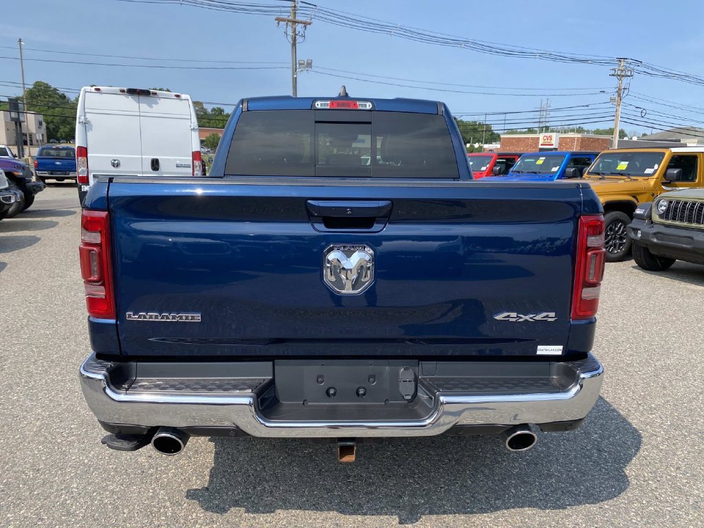 Used 2023 RAM 1500 Laramie AWD/4WD image 4