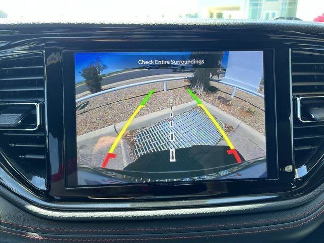 Used 2024 Dodge Durango GT image 41