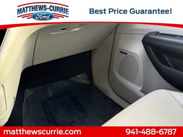 Used 2017 Chrysler Pacifica Limited image 27