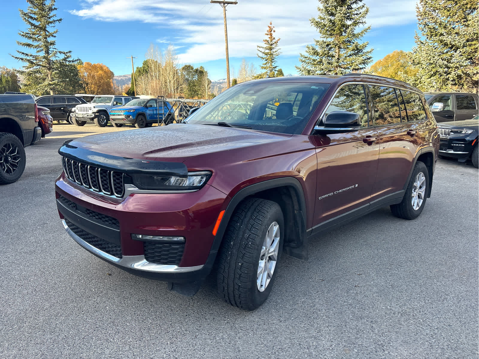 Used 2022 Jeep Grand Cherokee L Limited image 2