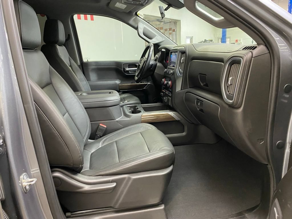 Used 2019 Chevrolet Silverado 1500 LT Trail Boss AWD/4WD image 10