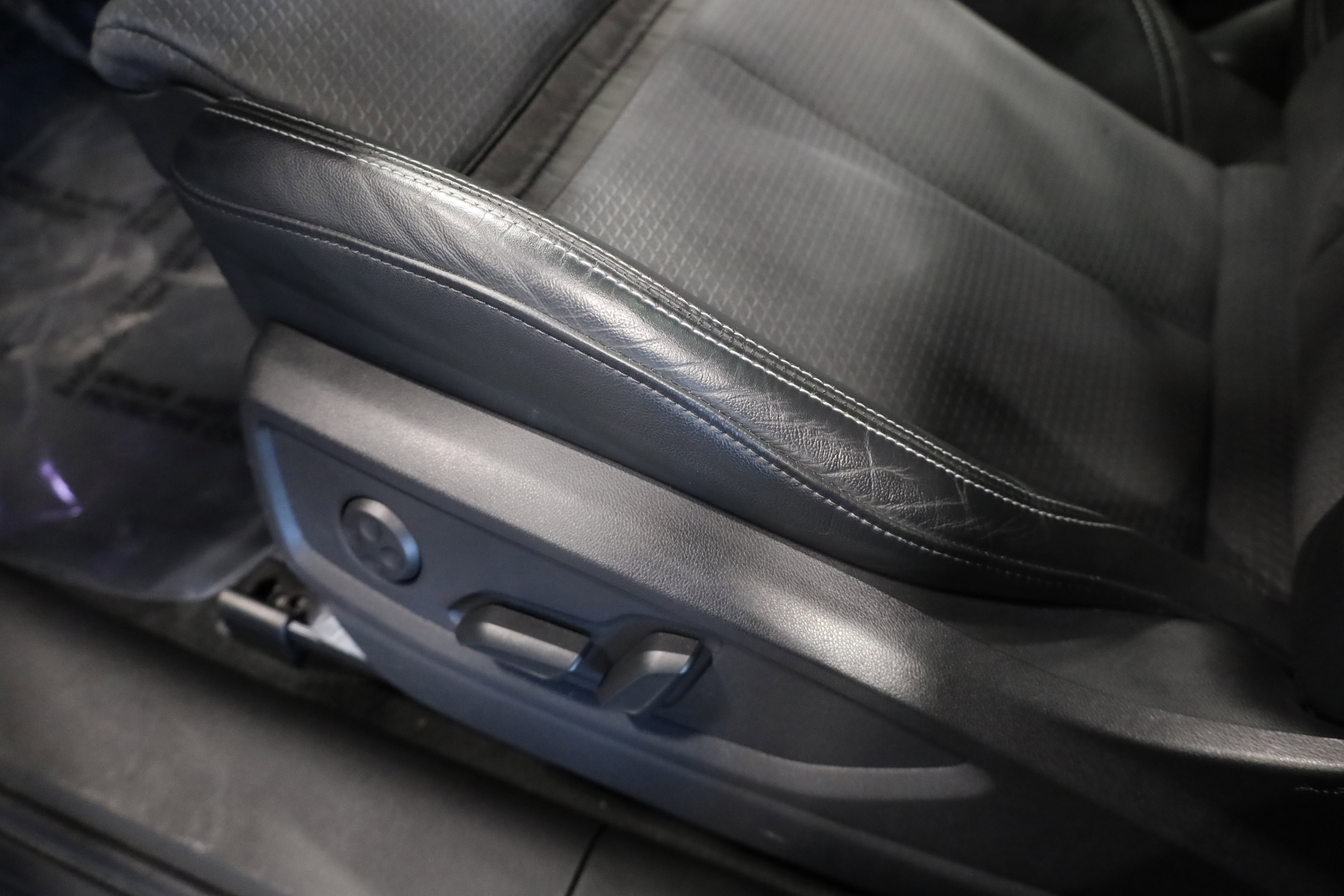 Used 2023 Audi SQ5 Prestige w/ Prestige Package image 18