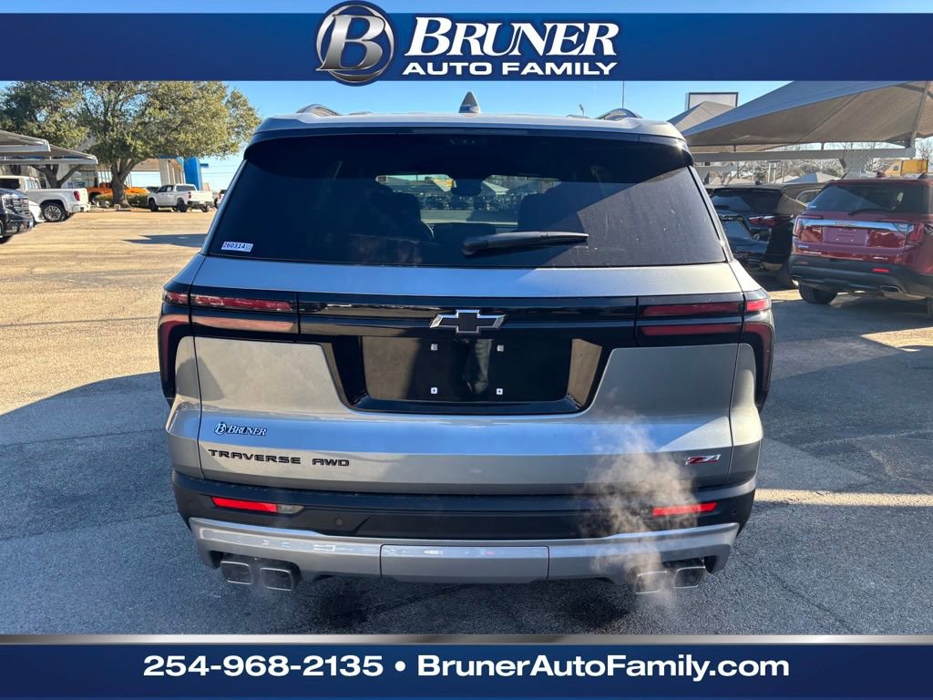 New 2026 Chevrolet Traverse Z71 w/ Driver Confidence Package image 6