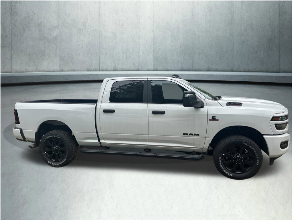 New 2026 RAM 3500 Big Horn AWD/4WD image 6