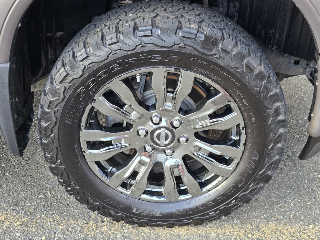 Used 2016 Nissan Titan Platinum Reserve image 9