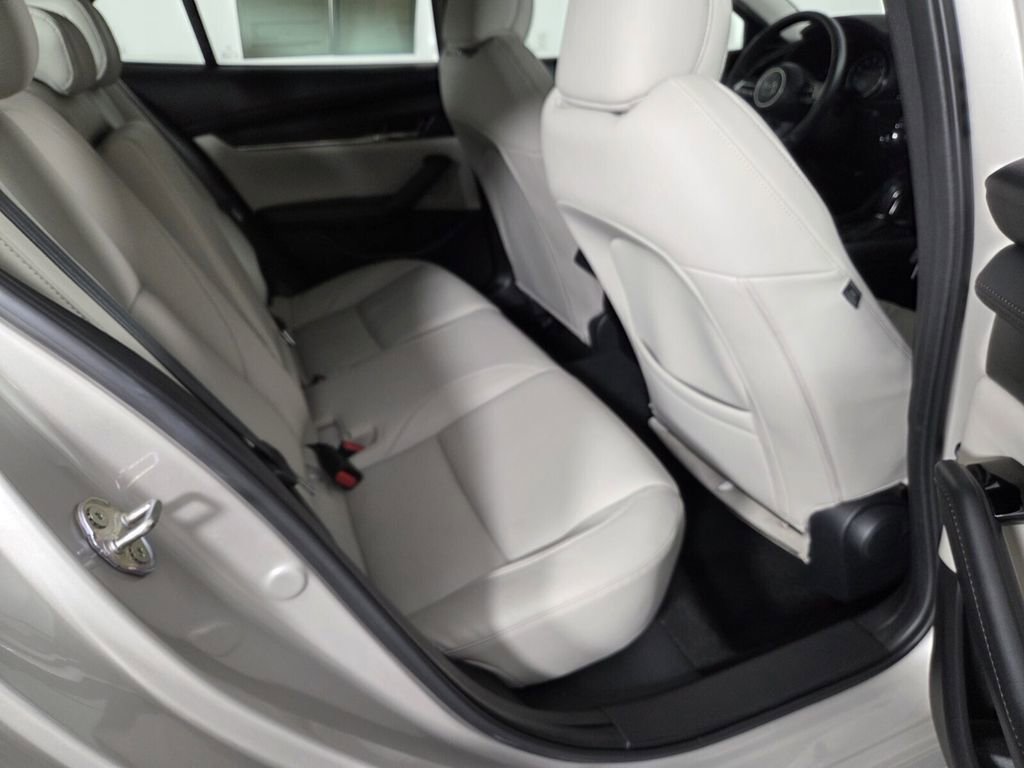 Used 2022 MAZDA MAZDA3 s AWD/4WD image 27