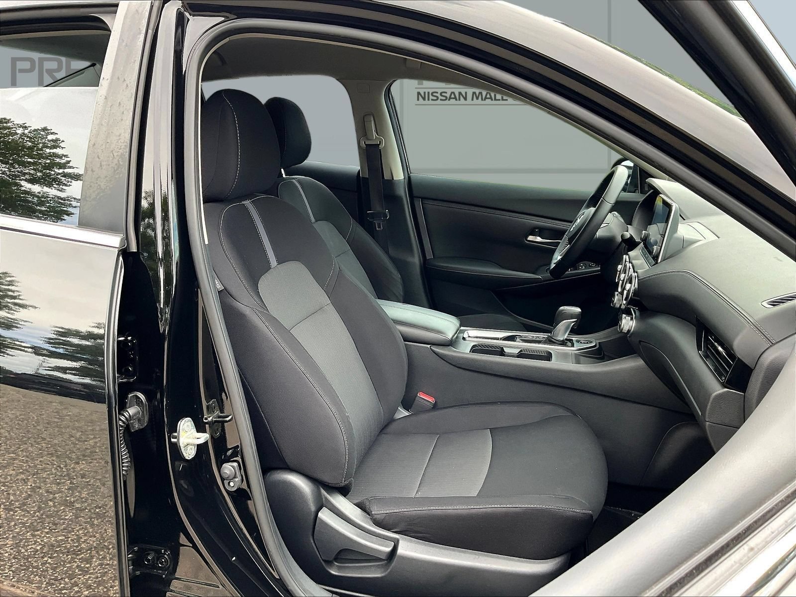 Certified 2020 Nissan Sentra SV FWD image 27