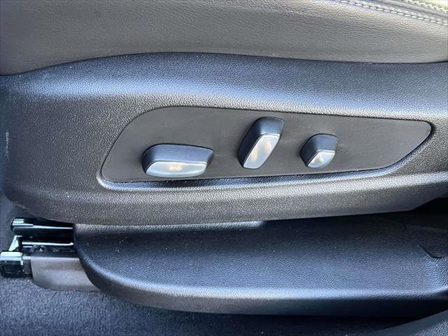 Certified 2025 Cadillac XT6 Premium Luxury w/ Technology Package image 19