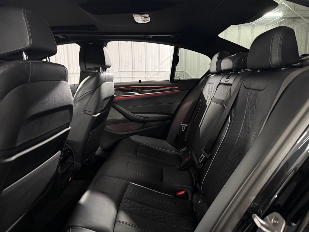 Used 2023 BMW M550i xDrive w/ Executive Package AWD/4WD image 24