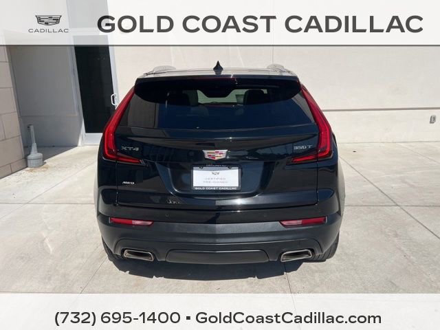 Certified 2023 Cadillac XT4 Luxury w/ Cold Weather Package AWD/4WD image 4