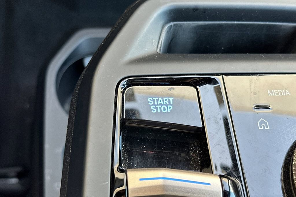 Used 2024 BMW iX xDrive50 w/ Premium Package image 26