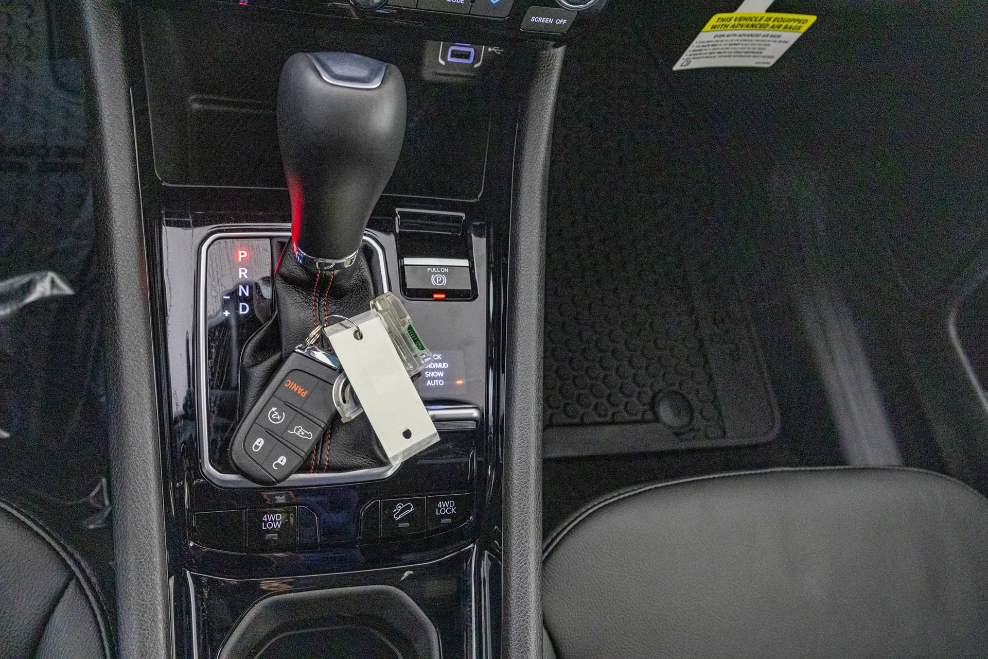 New 2026 Jeep Compass Trailhawk image 27