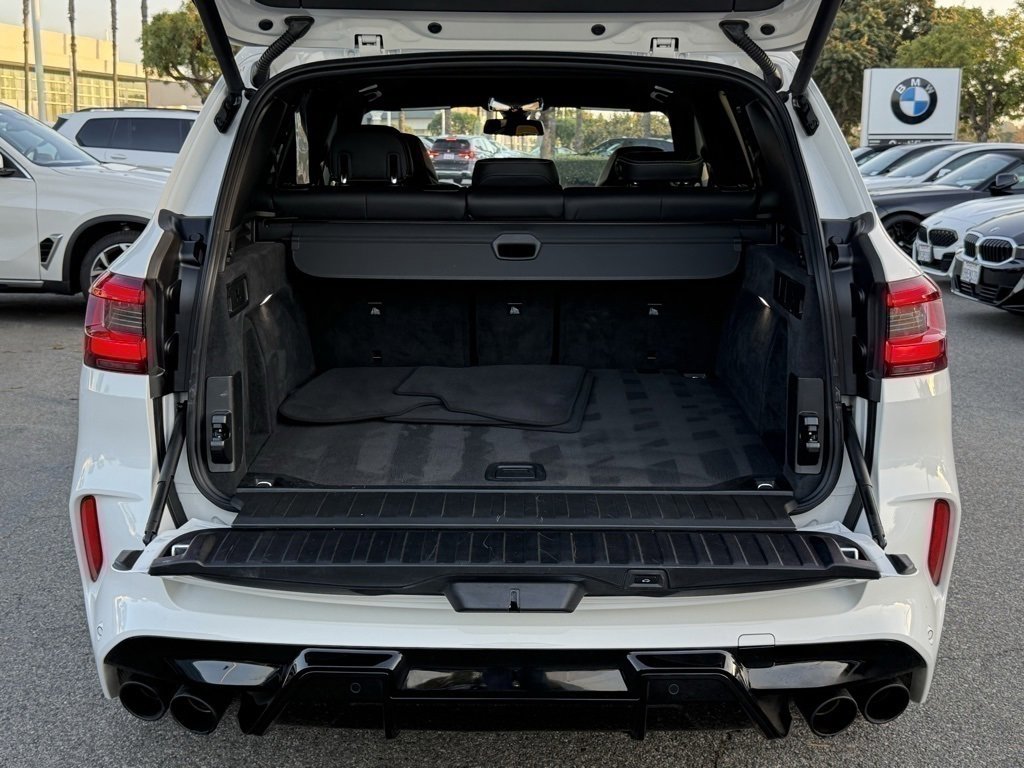 Used 2023 BMW X5 M w/ Competition Package image 15