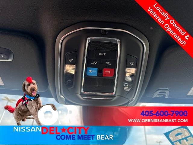 Used 2024 Jeep Wagoneer Series II w/ Flexible Seating Group AWD/4WD image 30