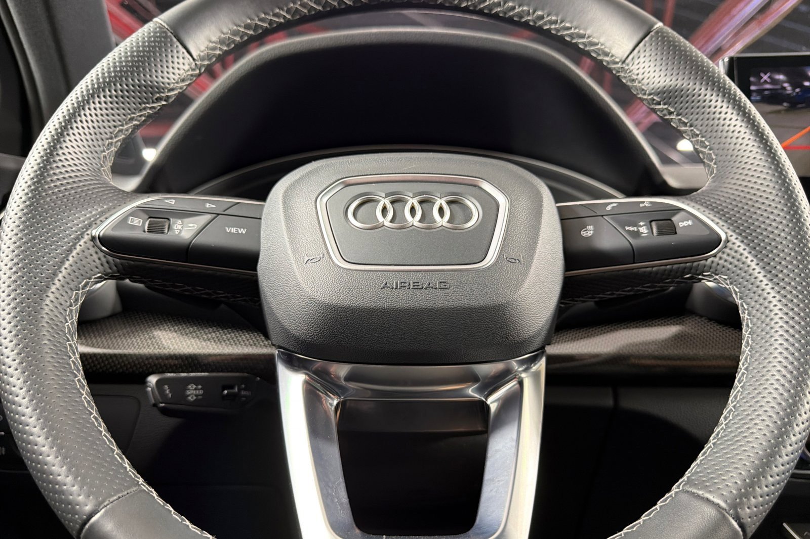 Used 2023 Audi SQ5 Premium Plus w/ Premium Plus Package image 23