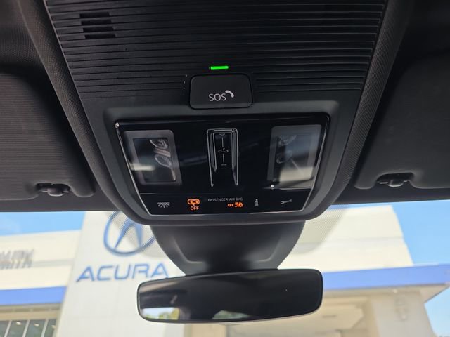 Used 2024 Volkswagen Golf R image 28