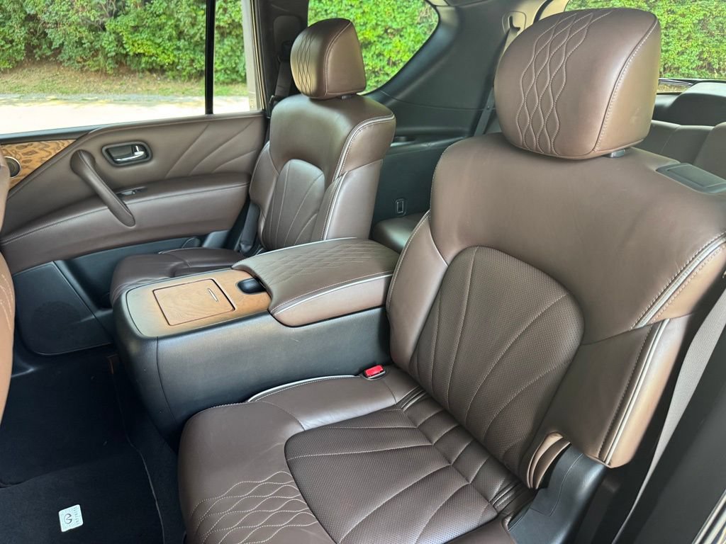 Used 2017 INFINITI QX80 Limited AWD/4WD image 26