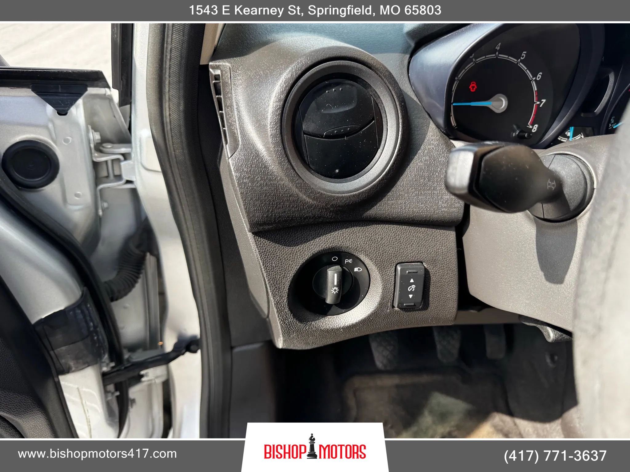 Used 2015 Ford Fiesta S FWD image 17