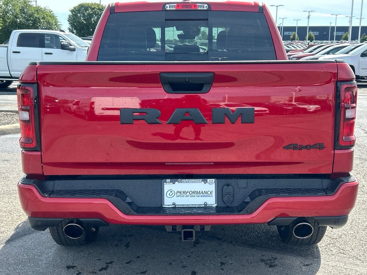 New 2026 RAM 1500 Express AWD/4WD image 4