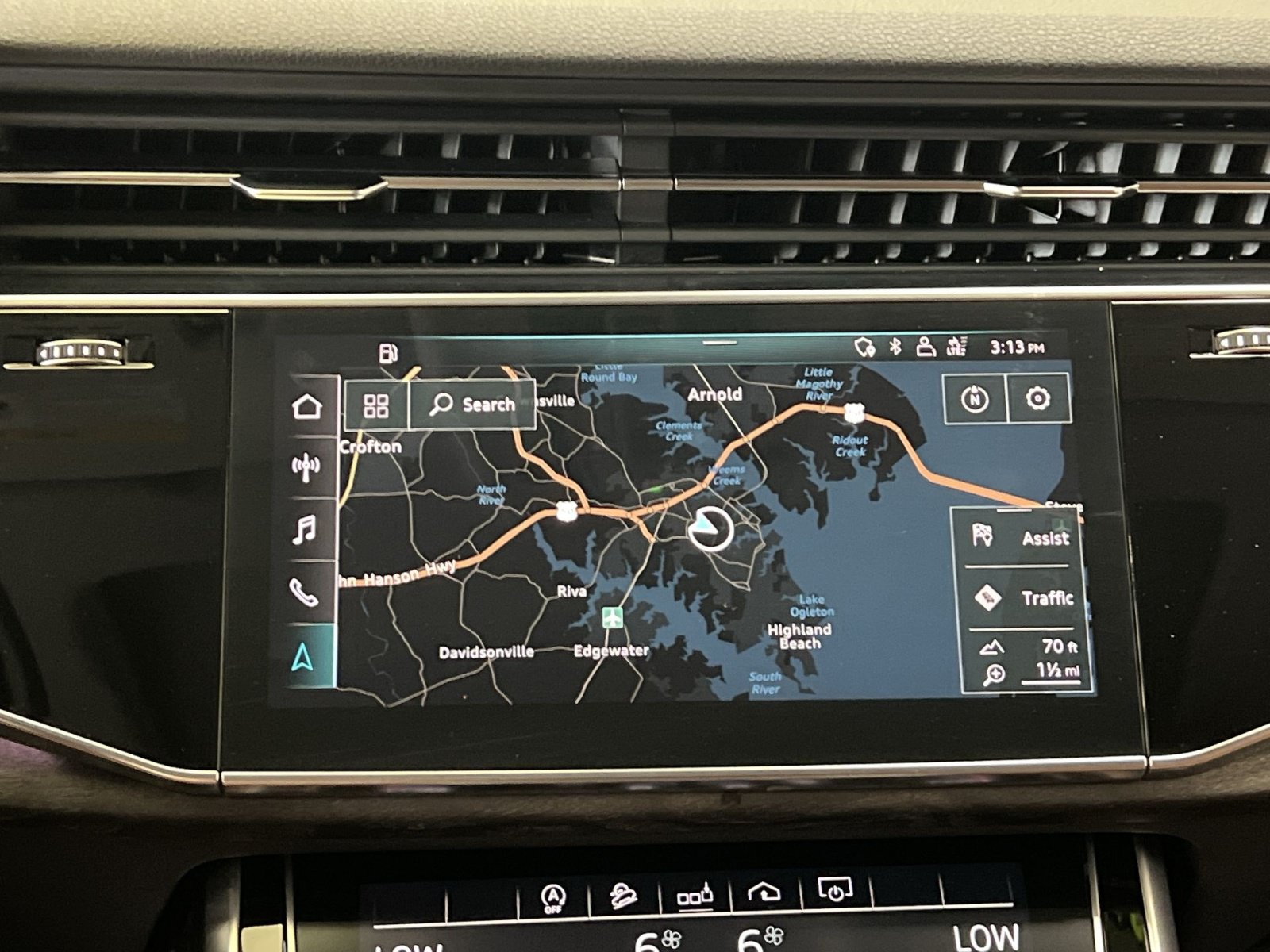 Used 2020 Audi Q8 Premium Plus AWD/4WD image 19