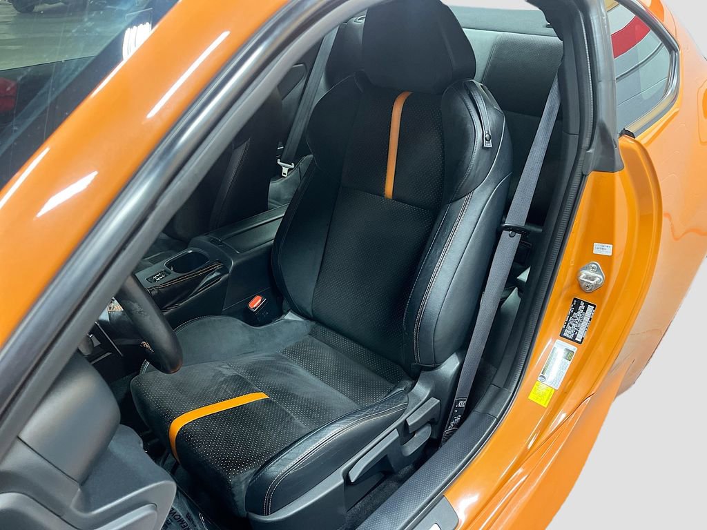 Used 2023 Toyota GR86 10th Anniversary SE image 18