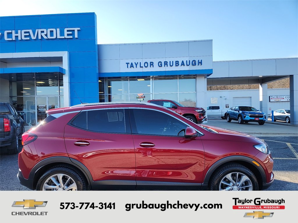 Used 2021 Buick Encore GX Essence w/ Advanced Technology Package video 1