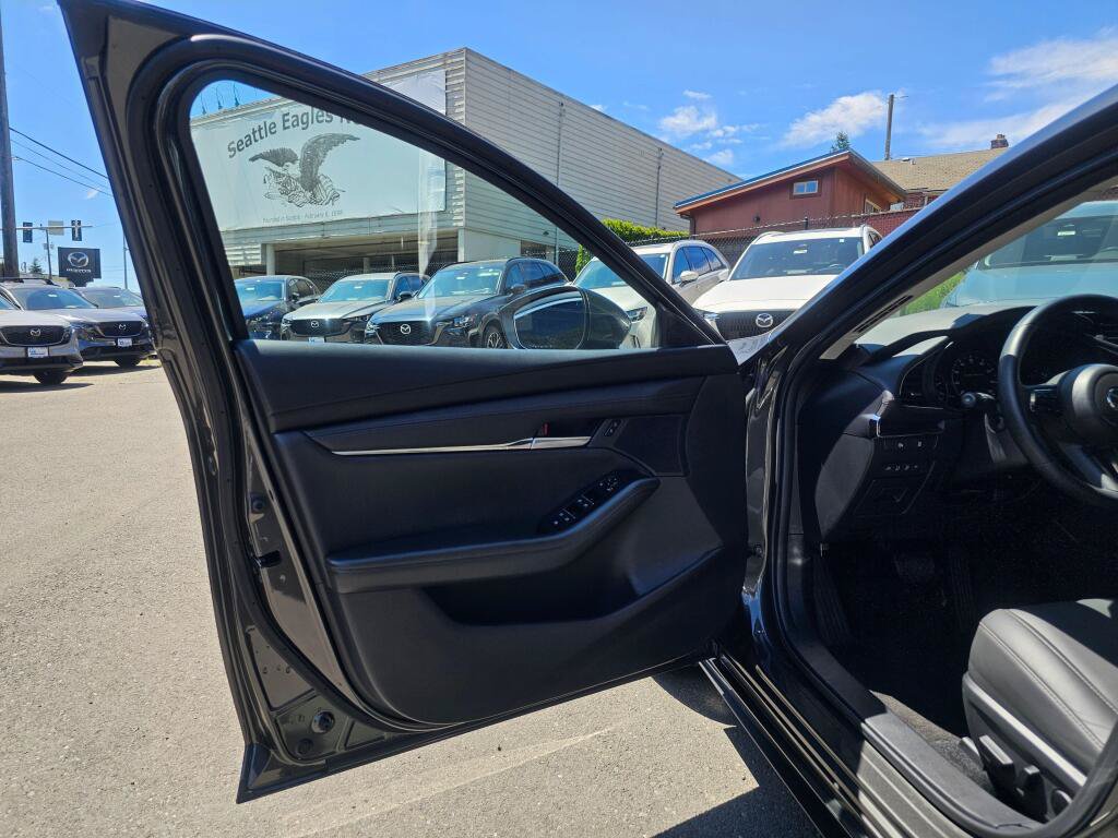 Used 2025 MAZDA MAZDA3 s FWD image 21