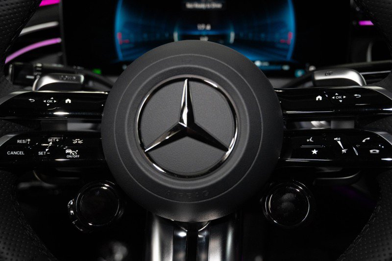 New 2027 Mercedes-Benz E 53 AMG e 4MATIC Sedan image 25
