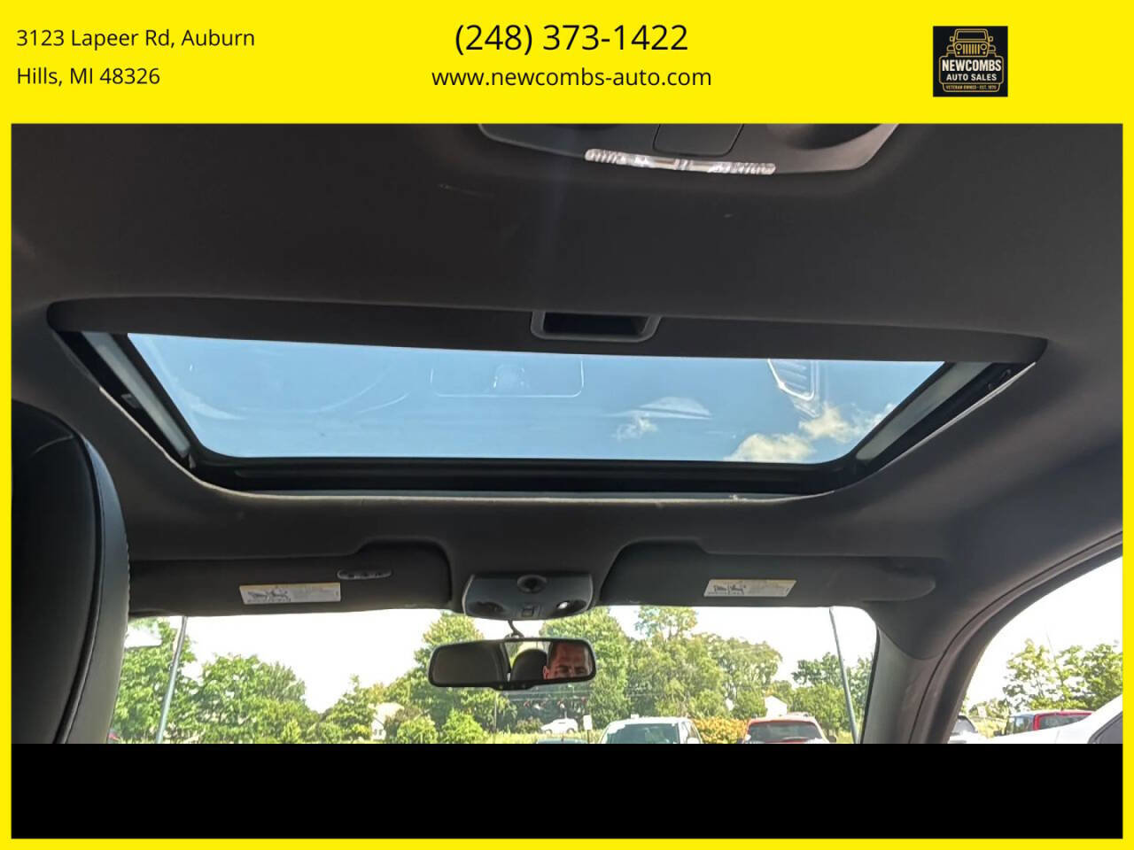 Used 2014 Chrysler 200 Limited w/ Sun/Sound Group image 16