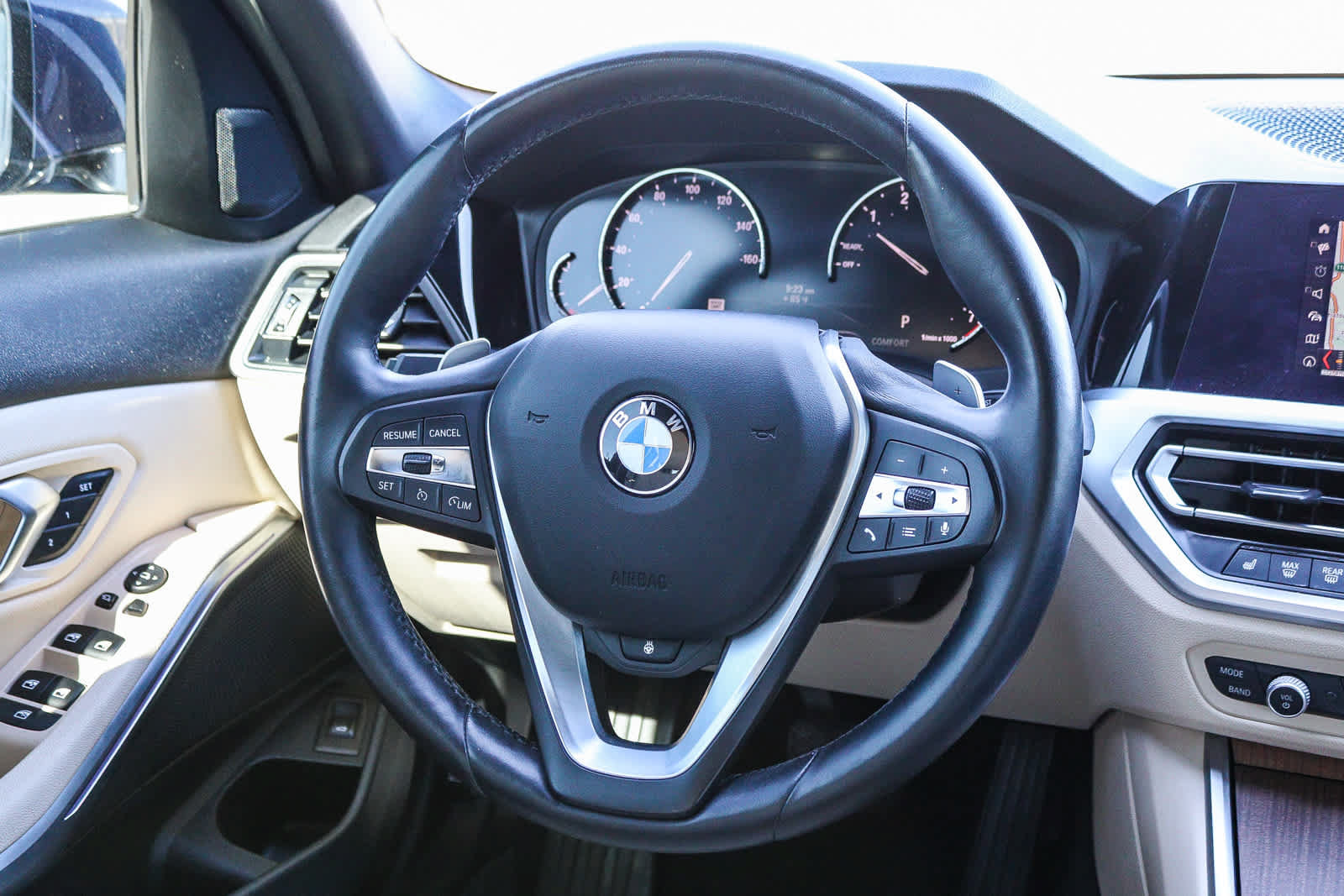 Used 2020 BMW 330i xDrive Sedan w/ Convenience Package AWD/4WD image 18