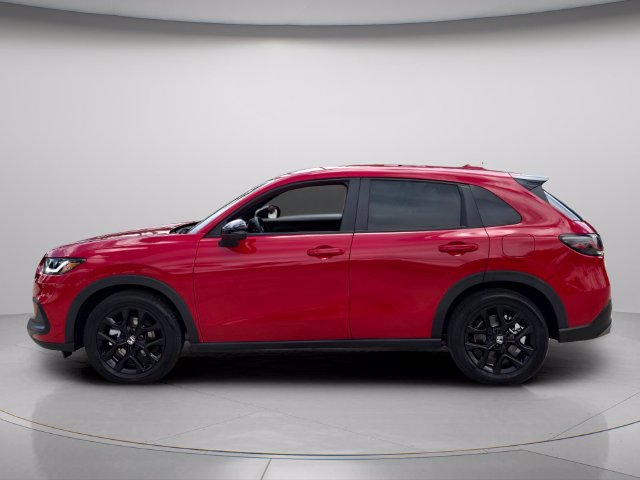 Used 2025 Honda HR-V Sport image 3