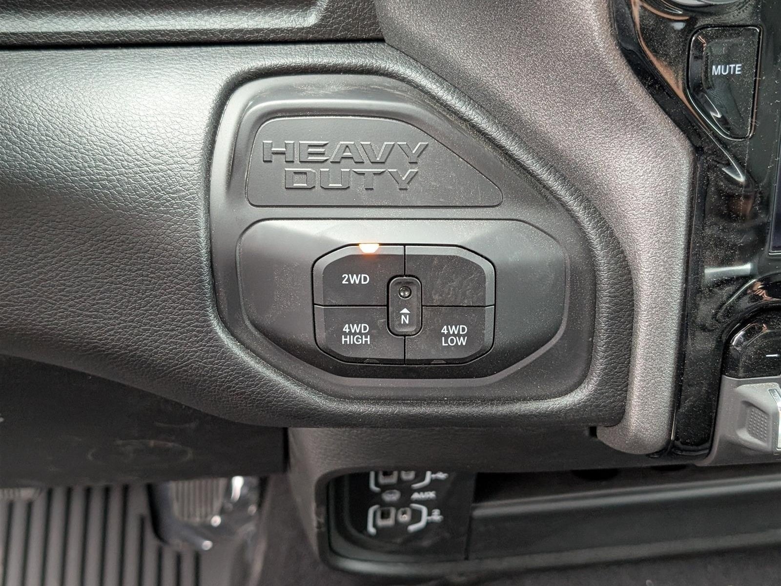 New 2025 RAM 2500 Tradesman AWD/4WD image 19