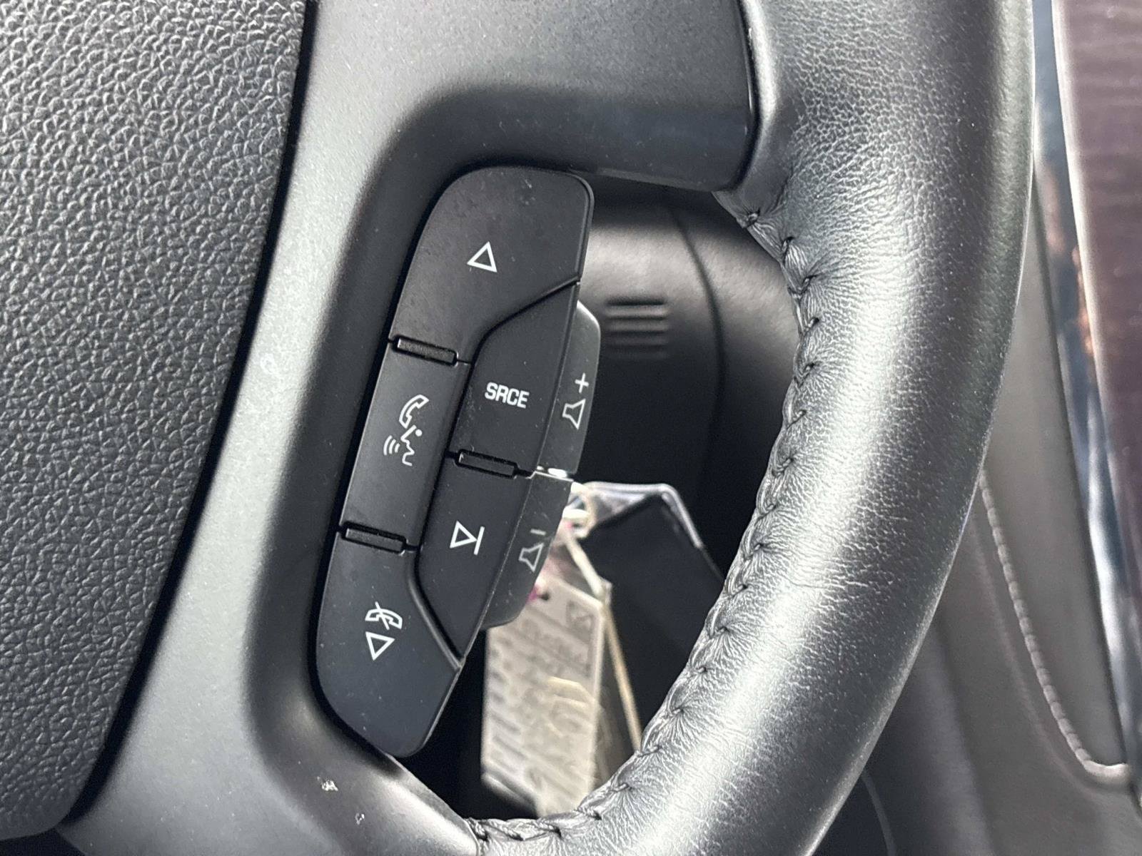 Used 2017 Buick Enclave Leather FWD image 19