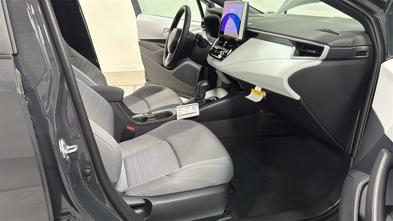 New 2026 Toyota Corolla SE image 18