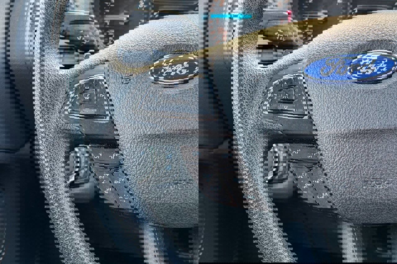 Used 2017 Ford Escape SE w/ SE Cold Weather Package image 23