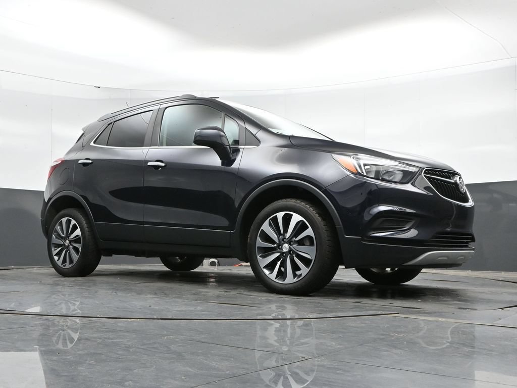 Used 2021 Buick Encore Preferred AWD/4WD image 41