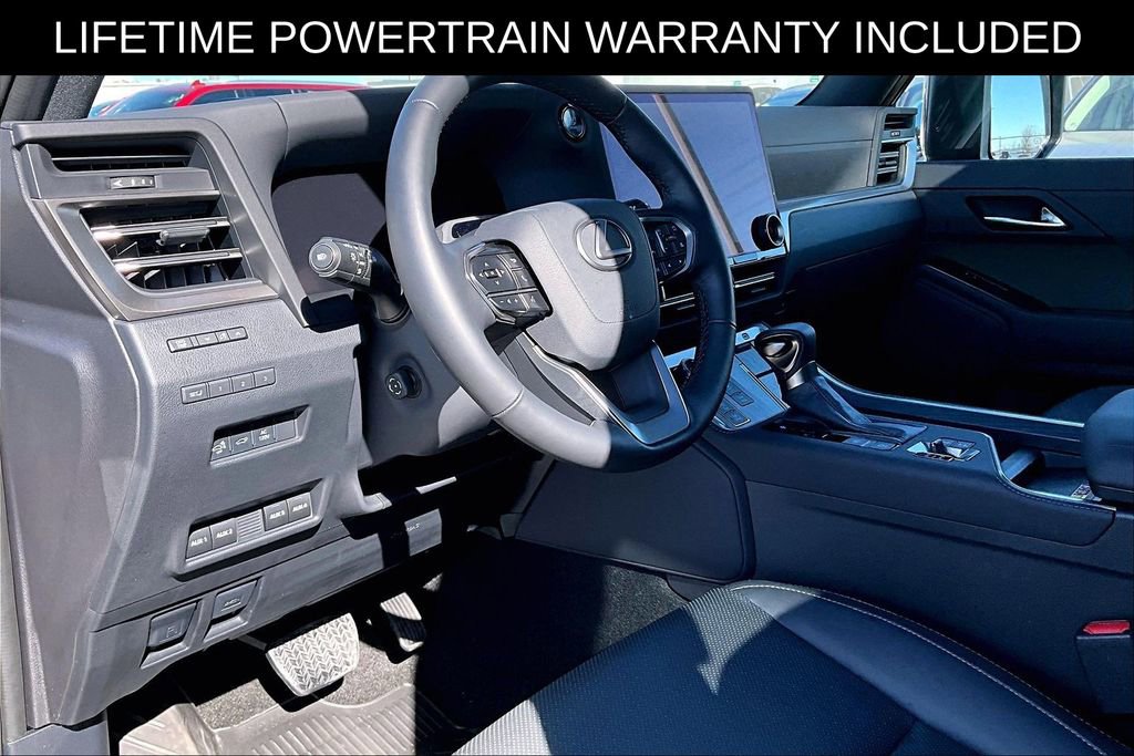 Used 2025 Lexus GX 550 image 17