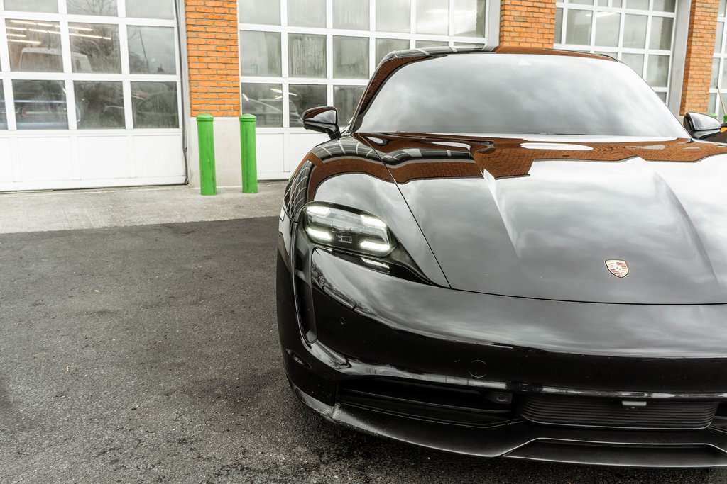 Used 2021 Porsche Taycan 4S image 39