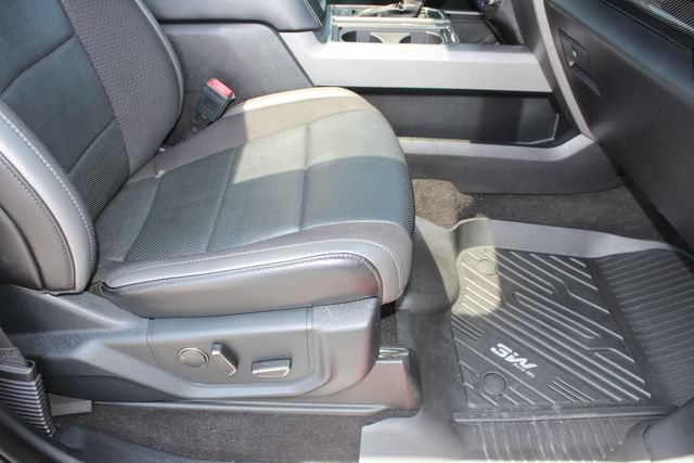 Used 2020 Ford F150 Raptor w/ Equipment Group 802A Luxury AWD/4WD image 16