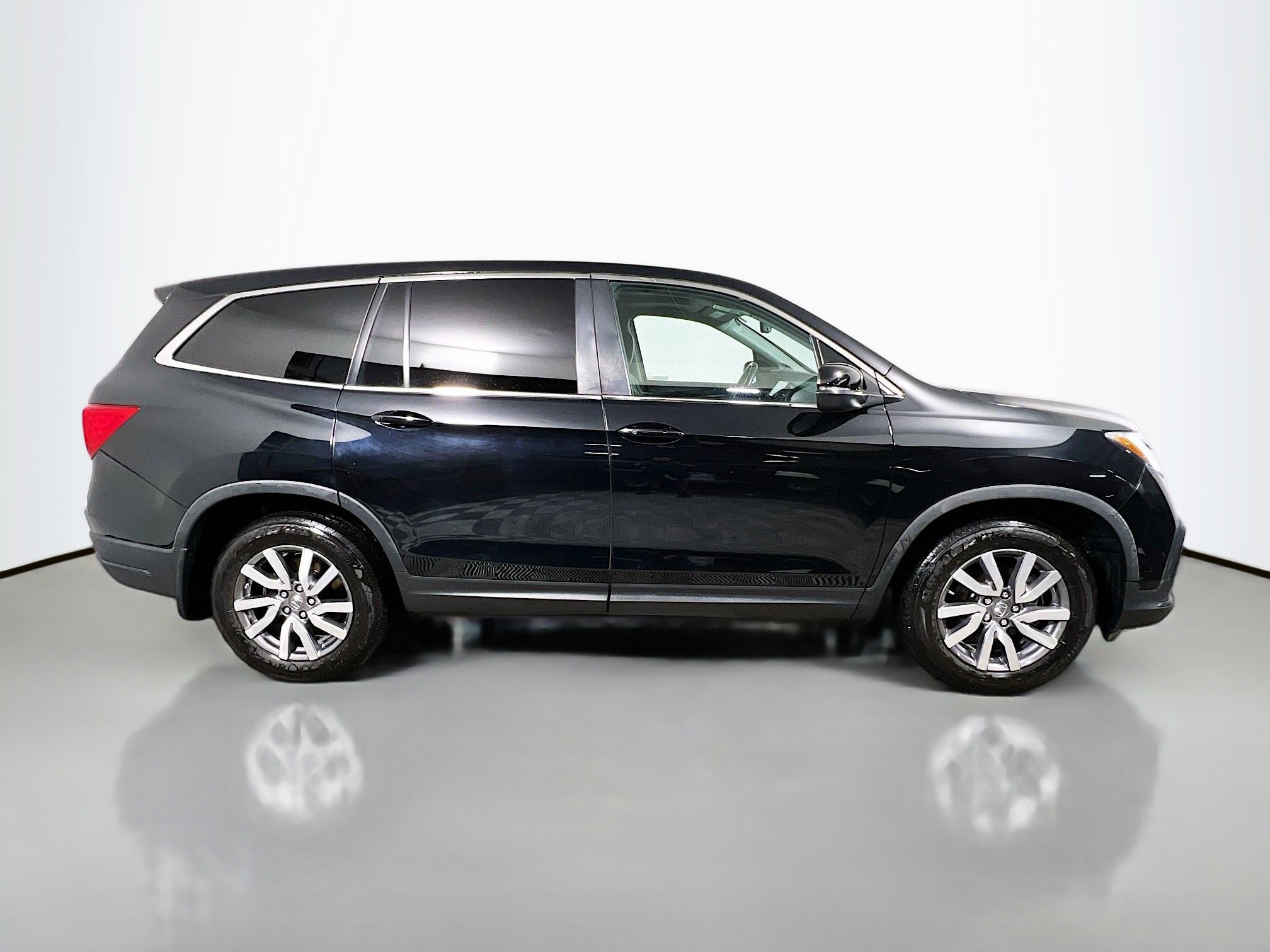 Used 2021 Honda Pilot EX-L image 3