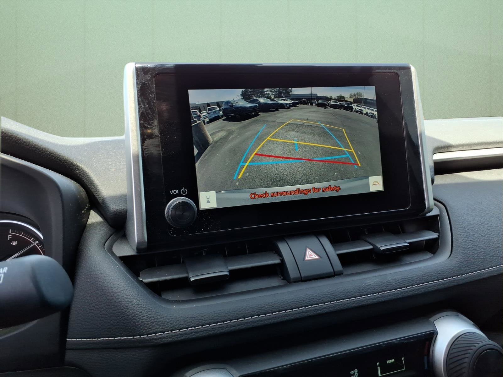 Used 2024 Toyota RAV4 LE image 22